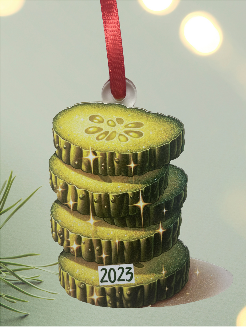 2023 Sliced Pickle Acrylic Christmas Ornament - Festive Holiday Decor with Gift box