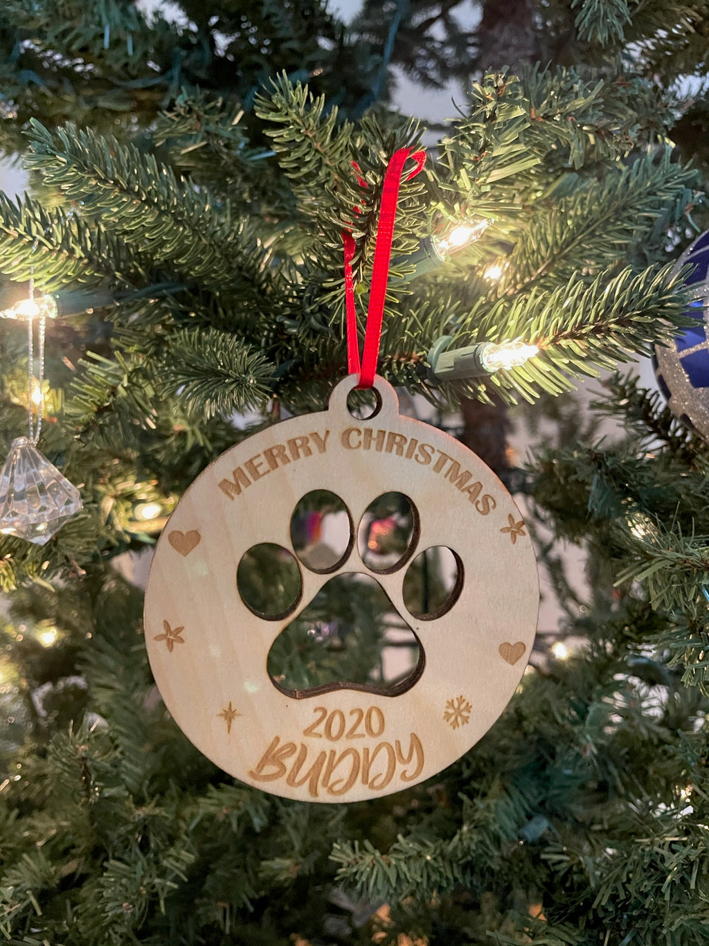 Personalized Dog's Merry Christmas 2020 Laser Cut Paw Wooden ornament